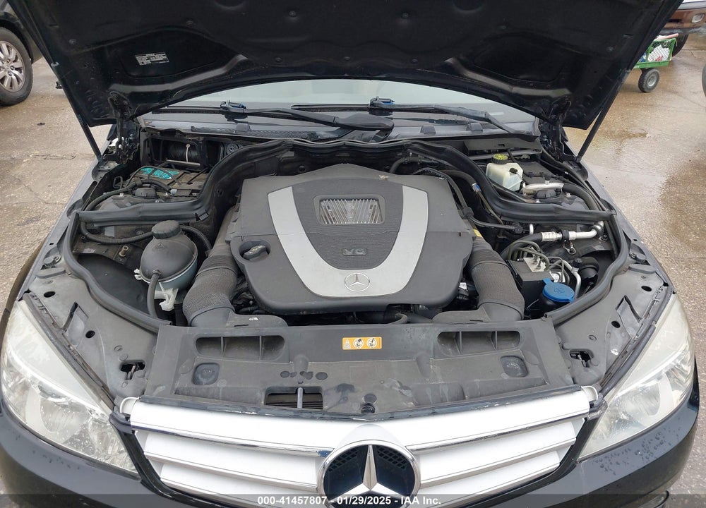 2009 MERCEDES-BENZ C 300 LUXURY/SPORT VIN: WDDGF54X49R076711
