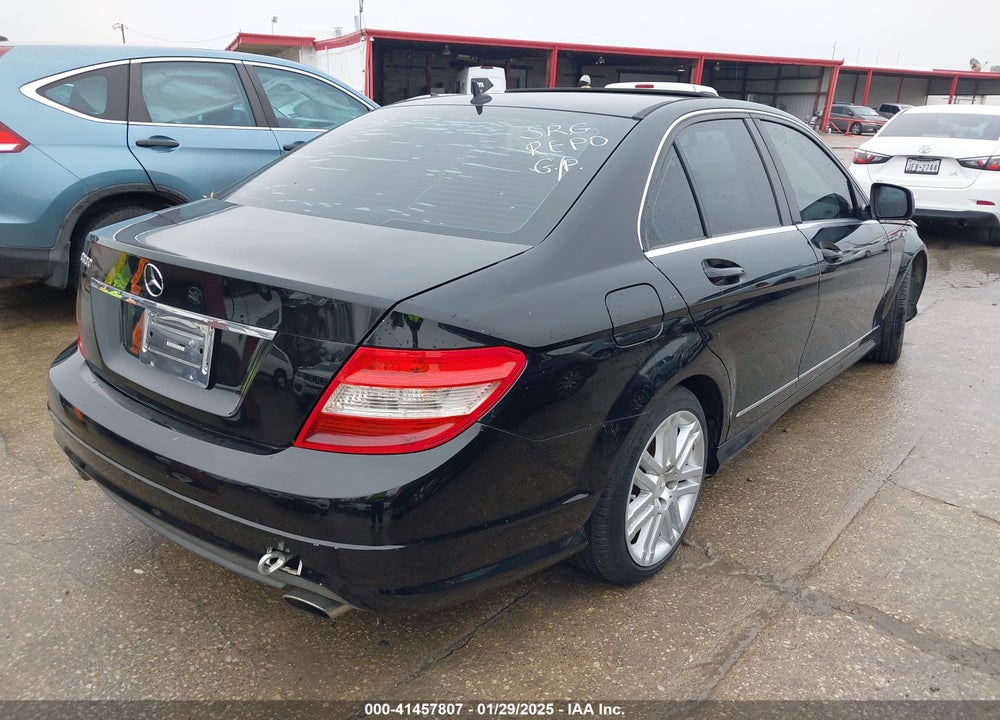 2009 MERCEDES-BENZ C 300 LUXURY/SPORT VIN: WDDGF54X49R076711