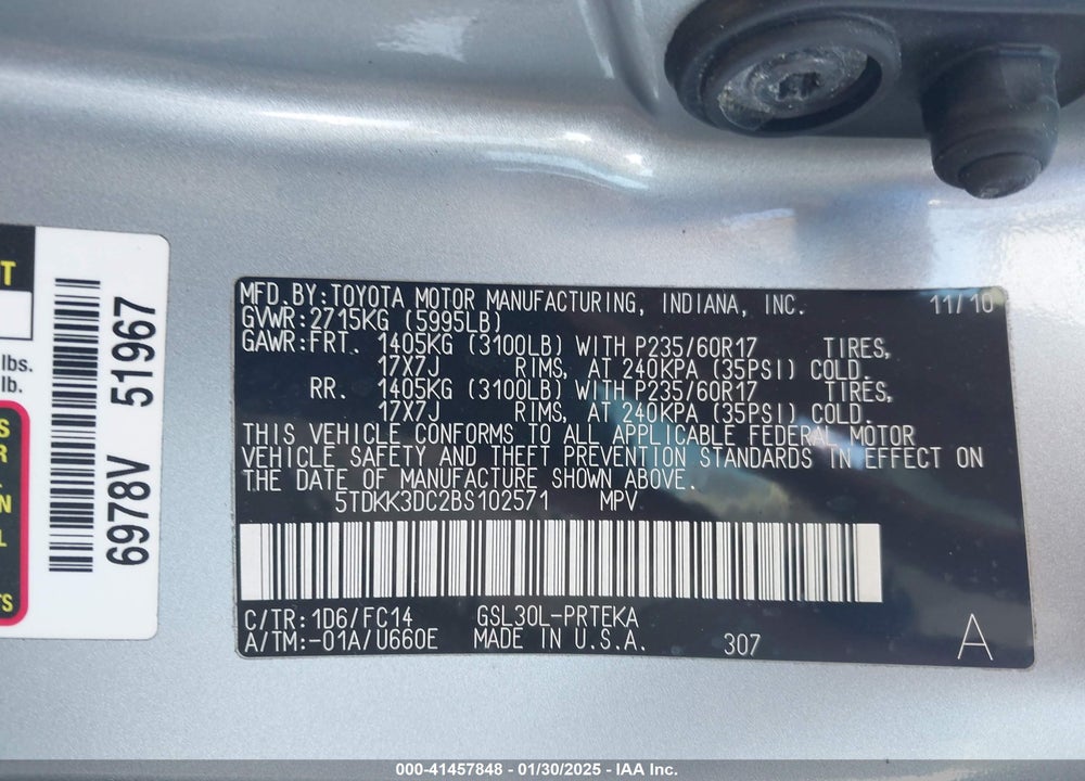 2011 TOYOTA SIENNA LE V6 VIN: 5TDKK3DC2BS102571