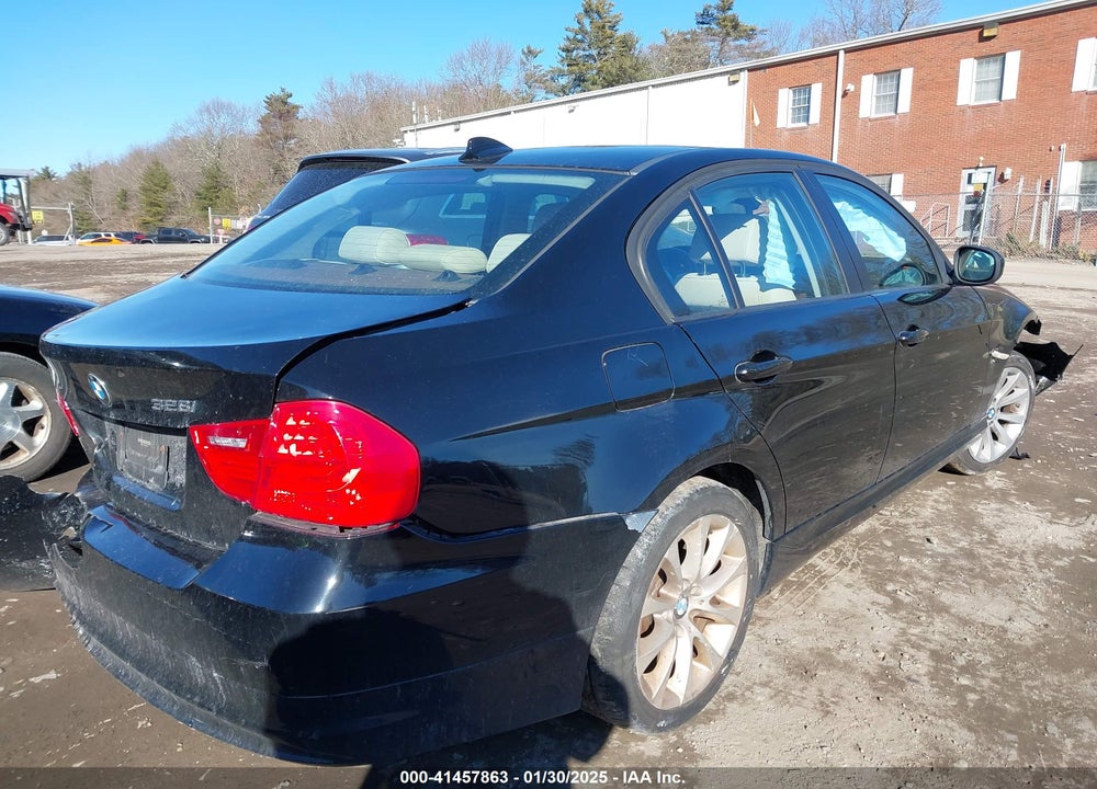 2011 BMW 328I VIN: WBAPK7C54BF195851