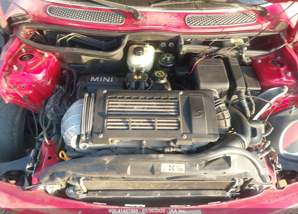 2006 MINI COOPER S VIN: WMWRE33586TJ34857