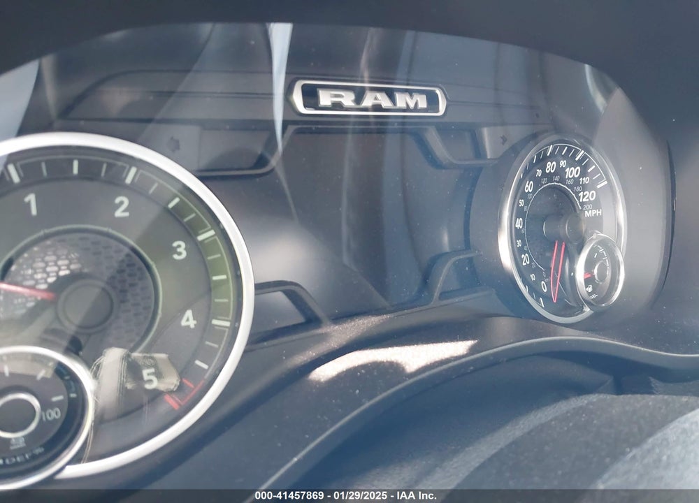 2020 RAM 1500 VIN: 1C6SRFFM8LN224630