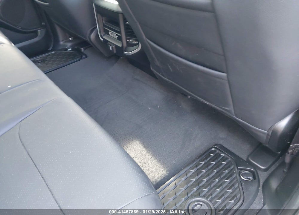 2020 RAM 1500 VIN: 1C6SRFFM8LN224630