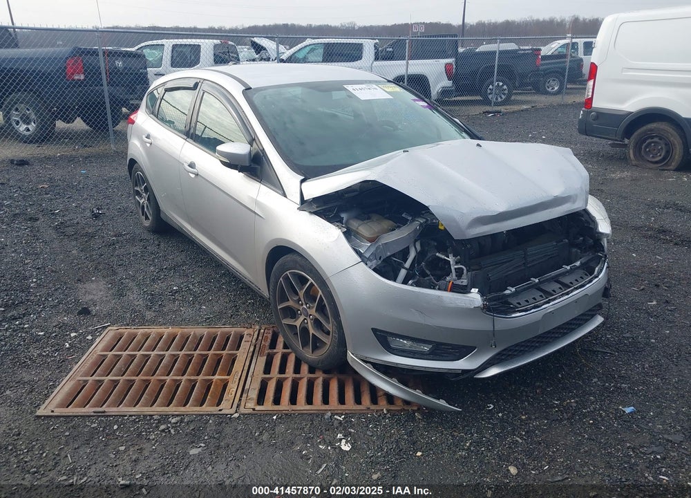 2016 FORD FOCUS SE VIN: 1FADP3K25GL309264
