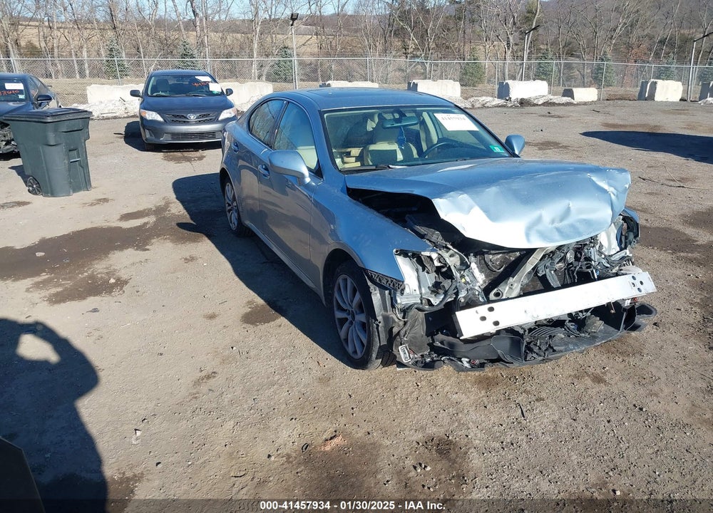 2008 LEXUS IS 250 VIN: JTHCK262X85017994