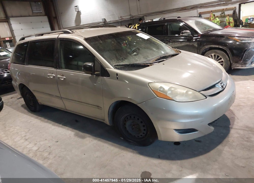 2007 TOYOTA SIENNA LE VIN: 5TDZK23C27S074577