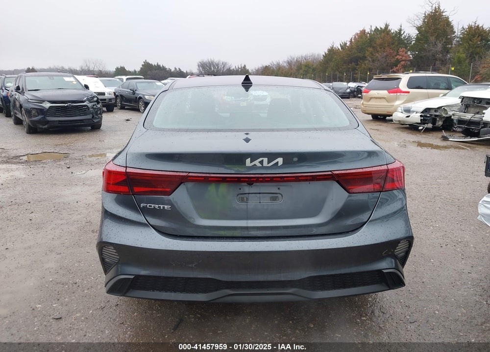2023 KIA FORTE LXS VIN: 3KPF24AD7PE590373
