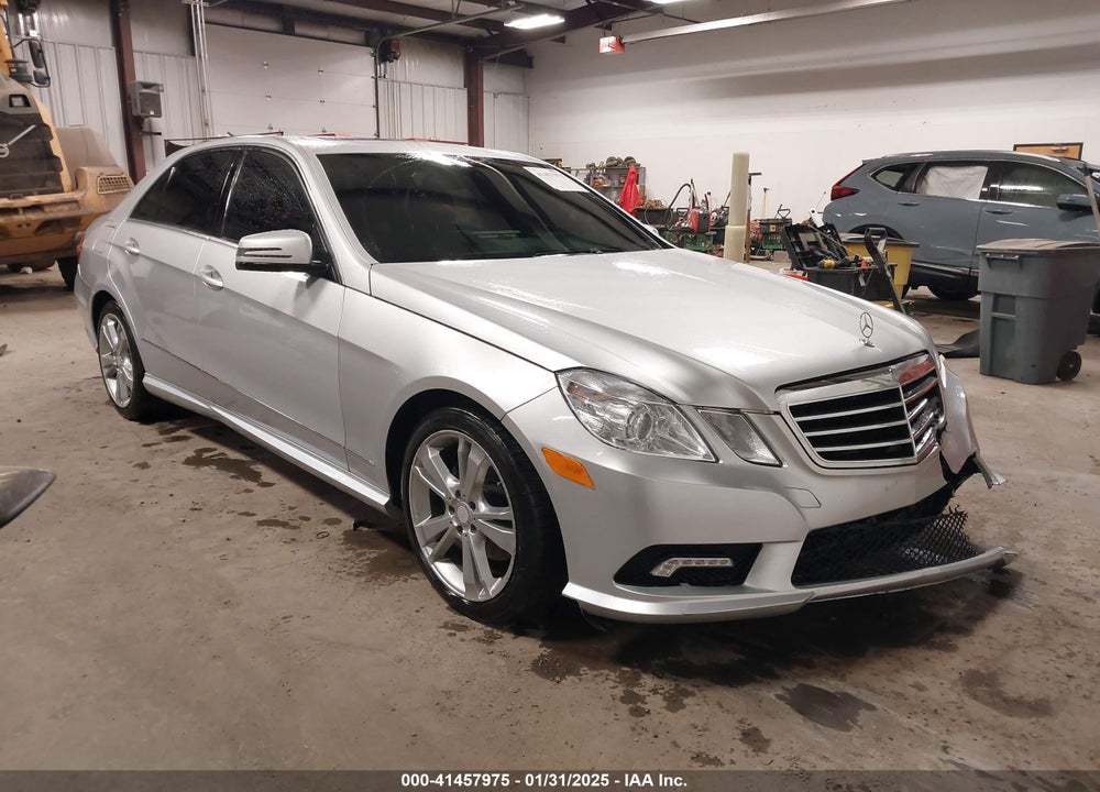 2011 MERCEDES-BENZ E 350 4MATIC VIN: WDDHF8HB8BA332695