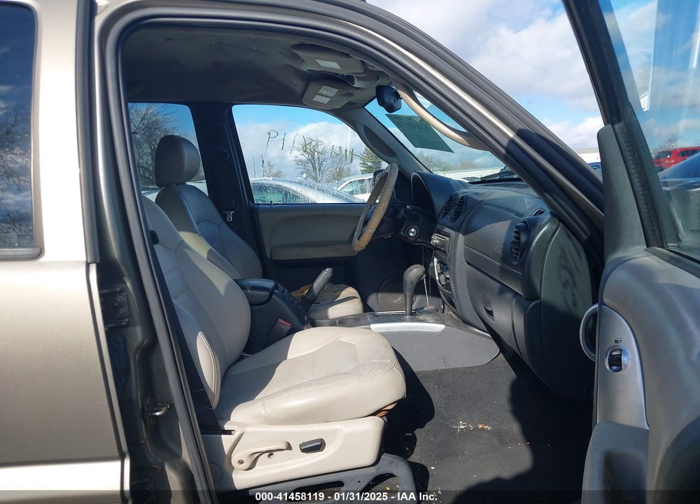 2003 JEEP LIBERTY RENEGADE VIN: 1J4GL38K93W573486