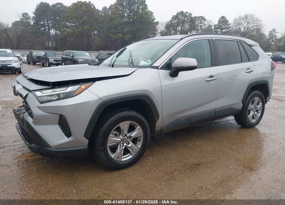 2024 TOYOTA RAV4 XLE VIN: 2T3W1RFV2RW332545