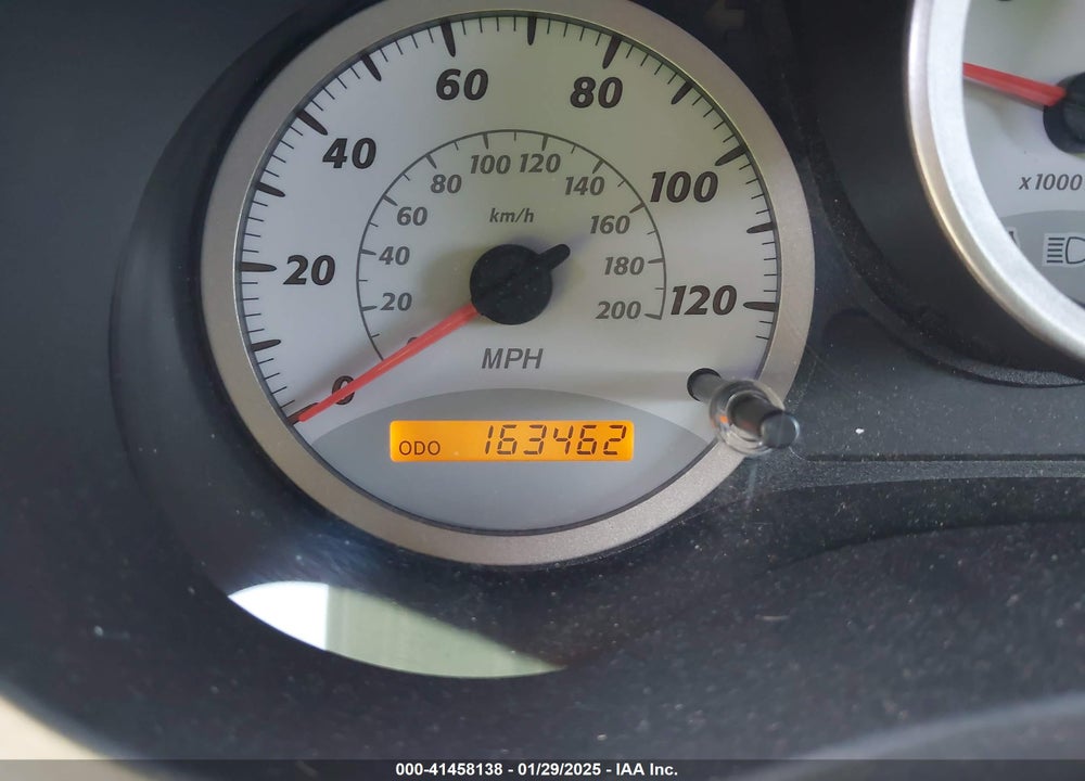 2005 TOYOTA RAV4 VIN: JTEHD20V556046809