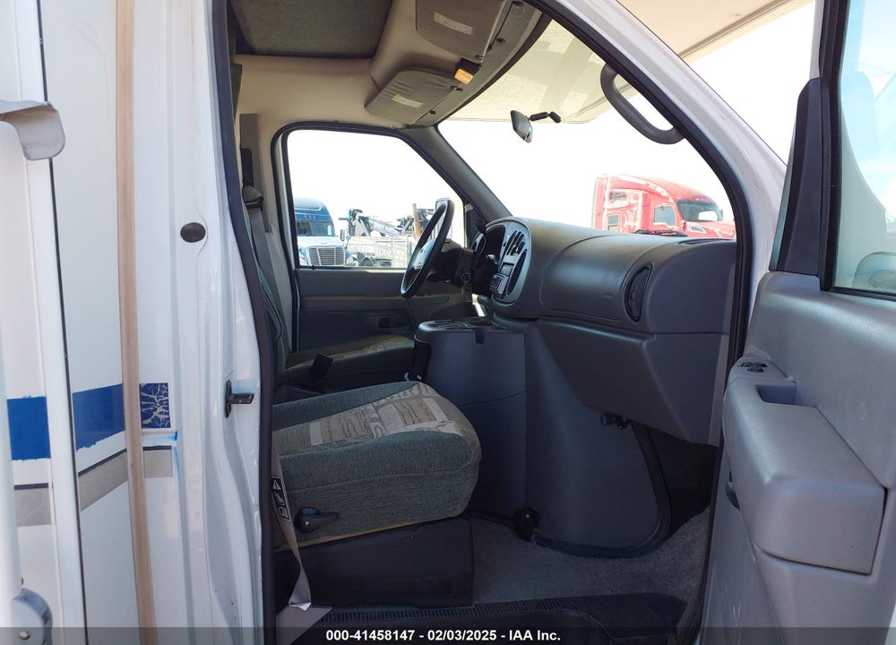 2002 FORD E-450 CUTAWAY STANDARD VIN: 1FDXE45S82HA69102