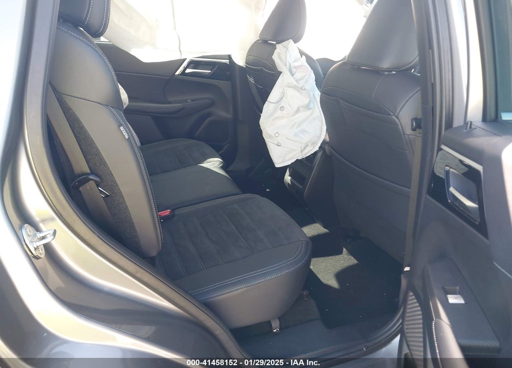 2023 MITSUBISHI OUTLANDER SE 2.5 2WD VIN: JA4J3UA86PZ048268