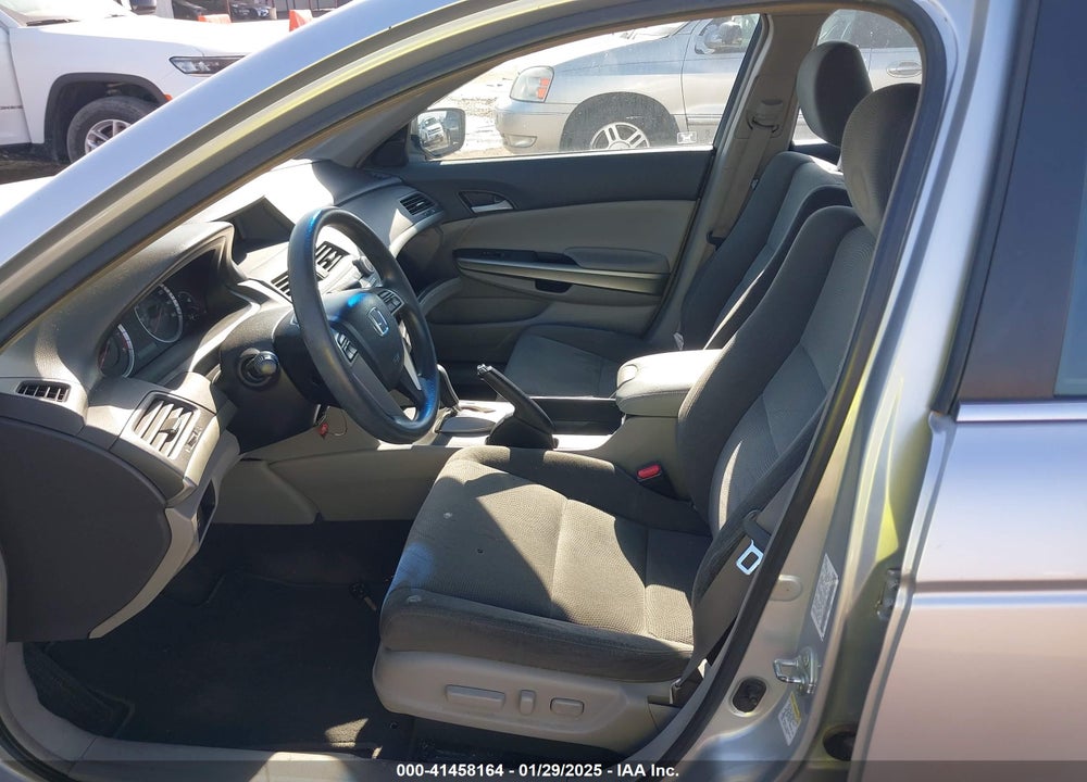 2009 HONDA ACCORD VIN: 1HGCP26799A049179