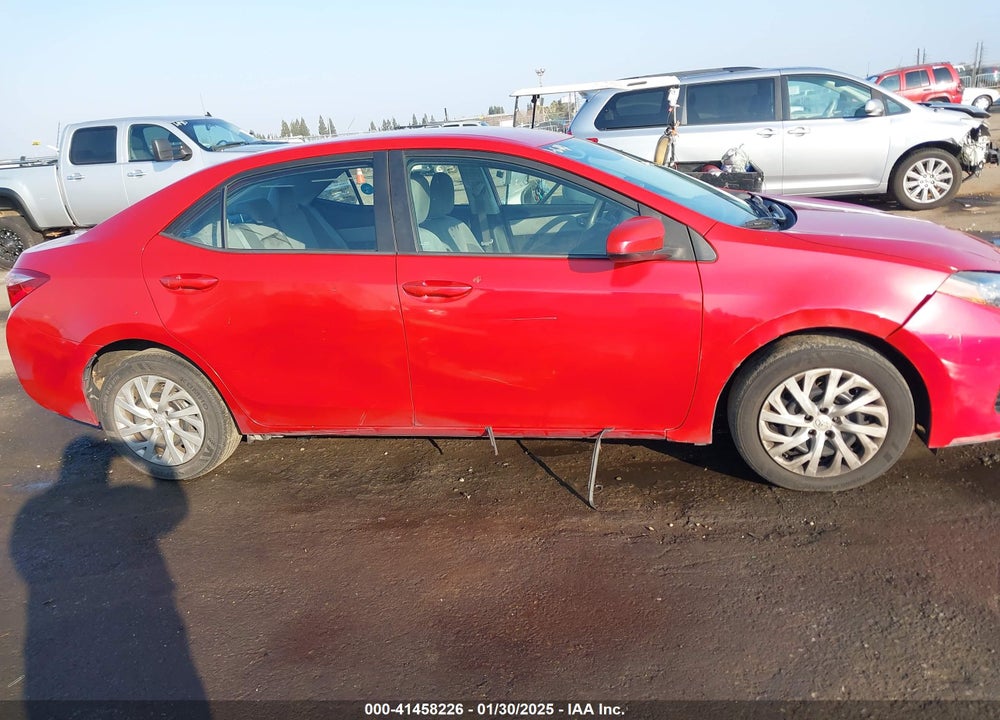 2018 TOYOTA COROLLA VIN: 5YFBURHE7JP740864