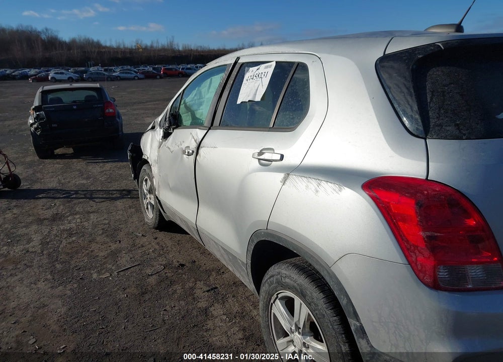 2020 CHEVROLET TRAX VIN: 3GNCJNSB1LL148727