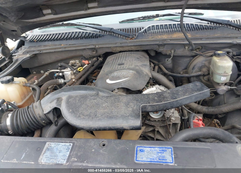2002 CHEVROLET SUBURBAN 1500 LT VIN: 3GNEC16Z12G341471