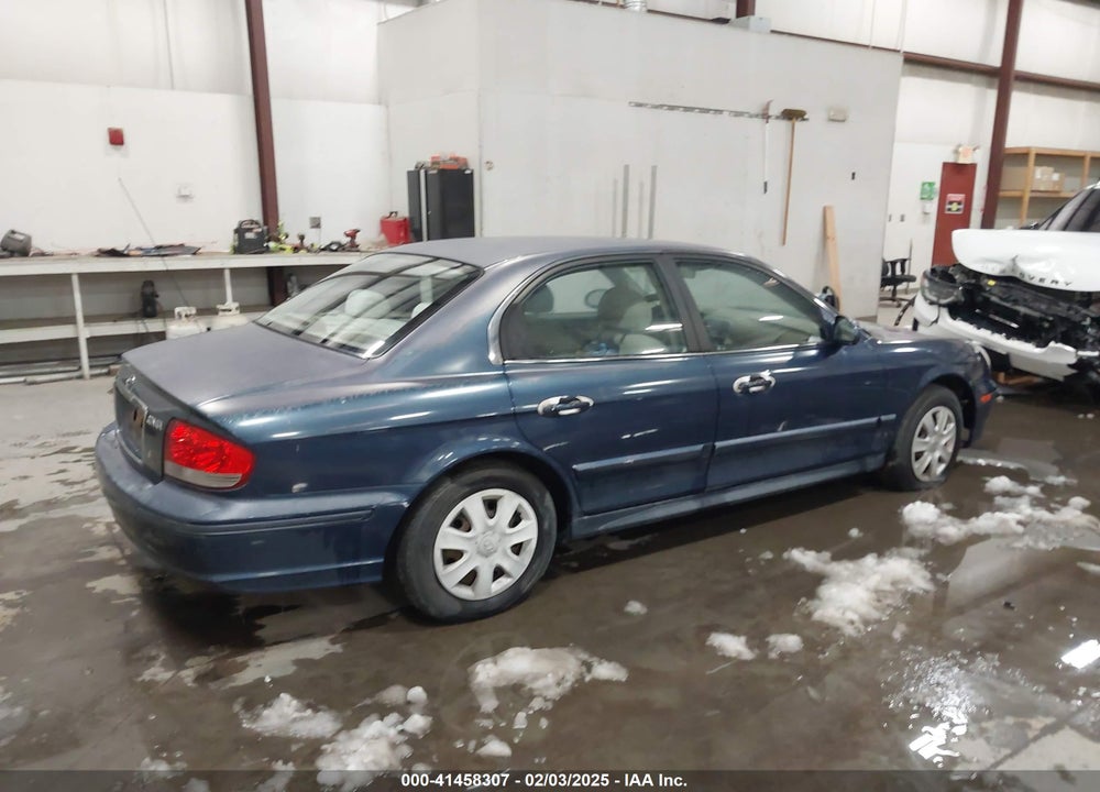 2004 HYUNDAI SONATA VIN: KMHWF25S94A041270