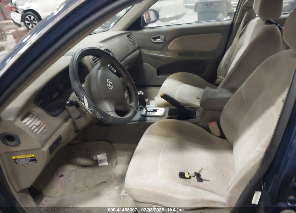 2004 HYUNDAI SONATA VIN: KMHWF25S94A041270