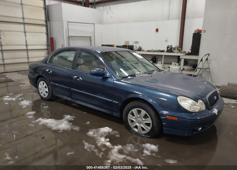 2004 HYUNDAI SONATA VIN: KMHWF25S94A041270