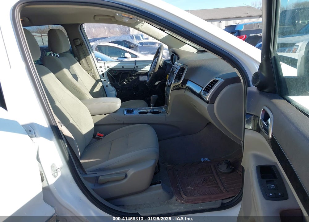 2013 JEEP GRAND CHEROKEE VIN: 1C4RJFAG9DC536257