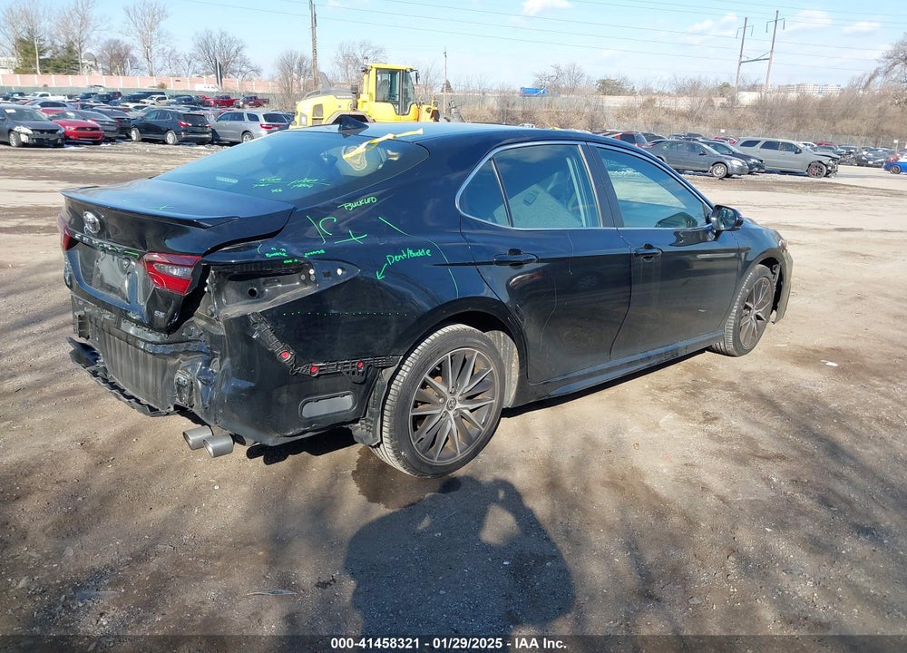 2021 TOYOTA CAMRY VIN: 4T1G11AK0MU553162