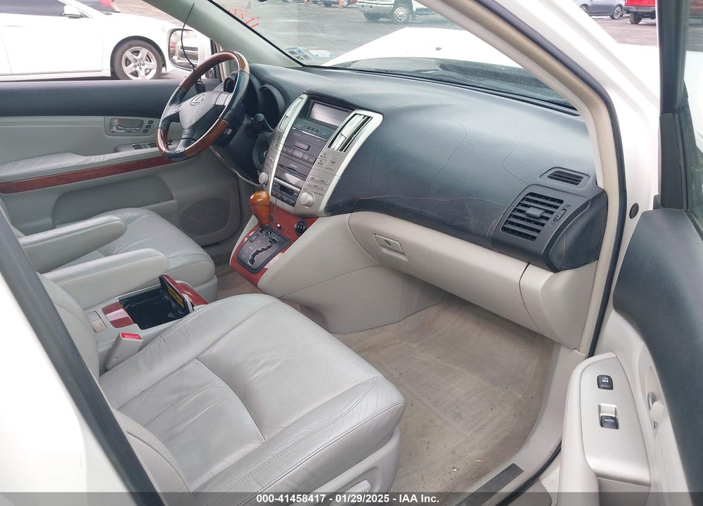 2005 LEXUS RX 330 VIN: JTJGA31U750047495