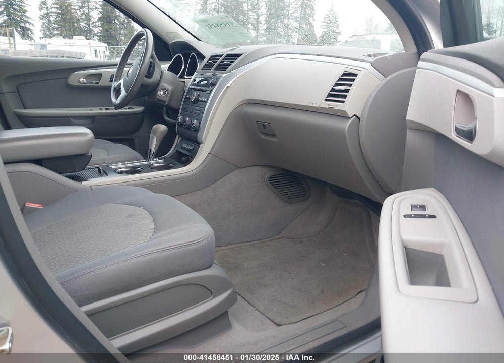 2012 CHEVROLET TRAVERSE LS VIN: 1GNKVFED6CJ406041