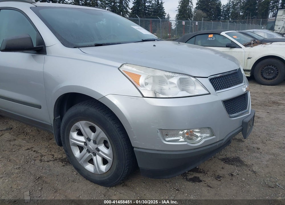 2012 CHEVROLET TRAVERSE LS VIN: 1GNKVFED6CJ406041