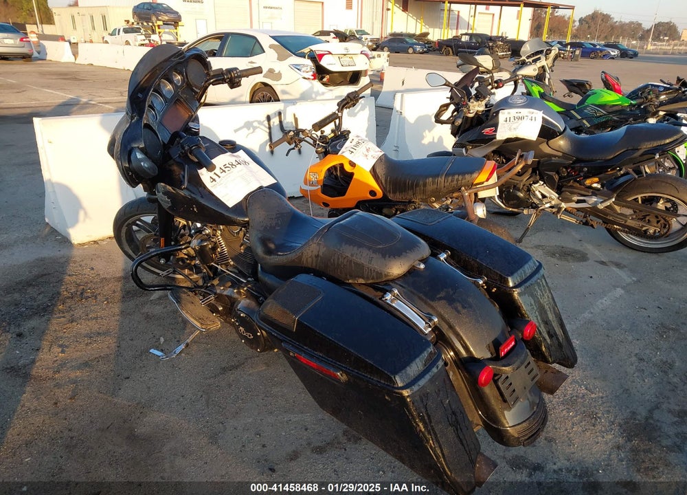 2022 HARLEY-DAVIDSON FLHXS VIN: 1HD1KRP28NB654532