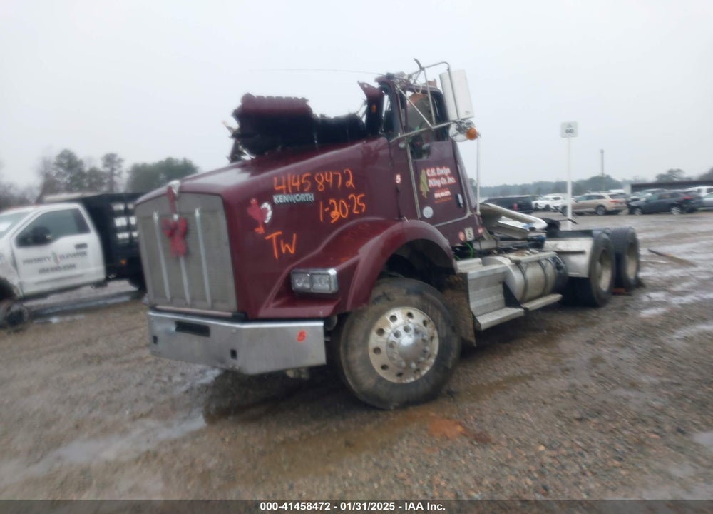 2015 KENWORTH T800 VIN: 1XKDDP9X3FJ448061