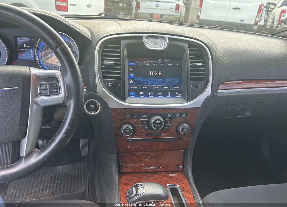 2019 CHRYSLER 300 VIN: 2C3CCAAG7KH375929