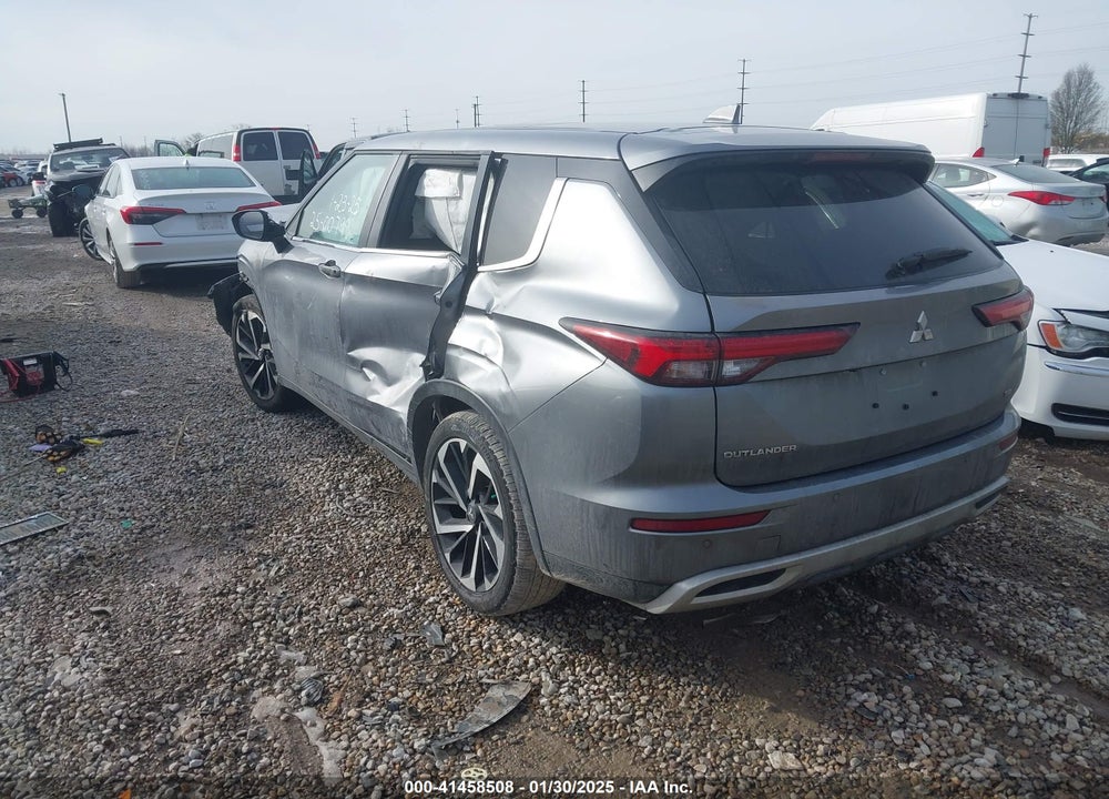 2024 MITSUBISHI OUTLANDER VIN: JA4J4VA82RZ007920