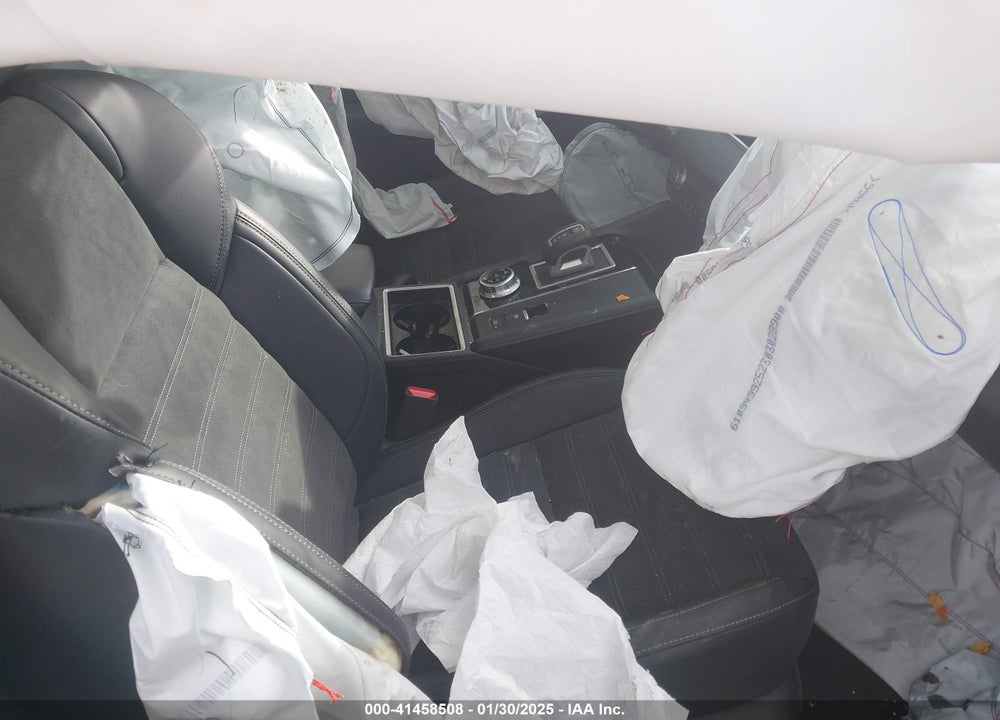 2024 MITSUBISHI OUTLANDER VIN: JA4J4VA82RZ007920