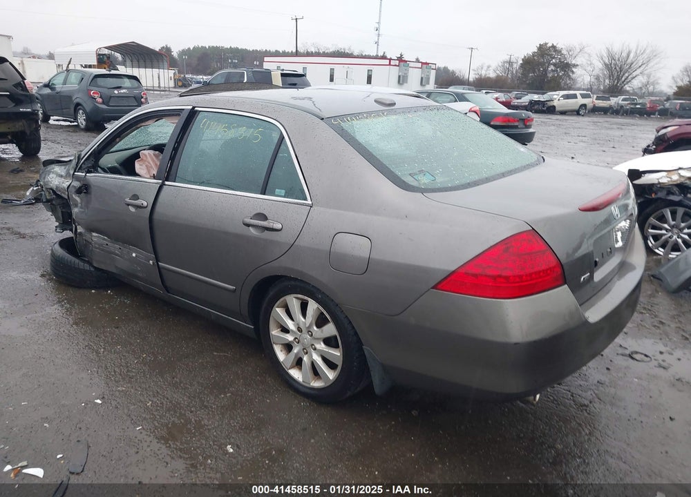 2006 HONDA ACCORD 3.0 EX VIN: 1HGCM66576A072521