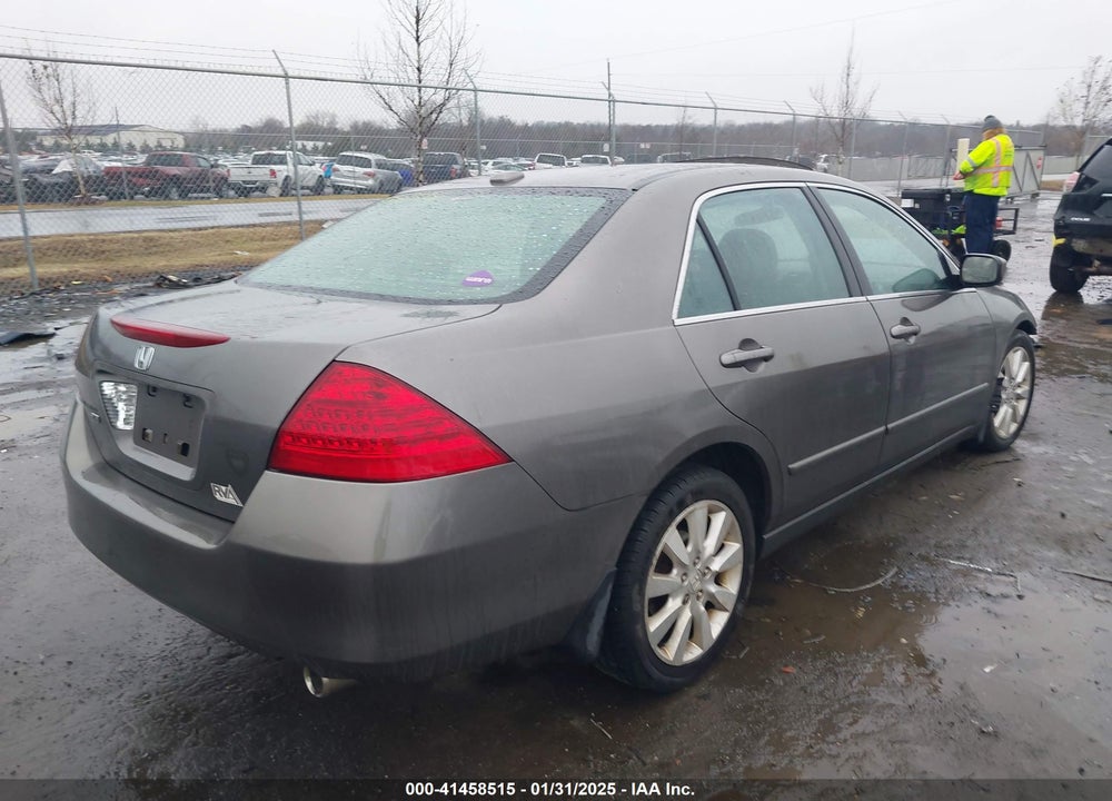 2006 HONDA ACCORD 3.0 EX VIN: 1HGCM66576A072521