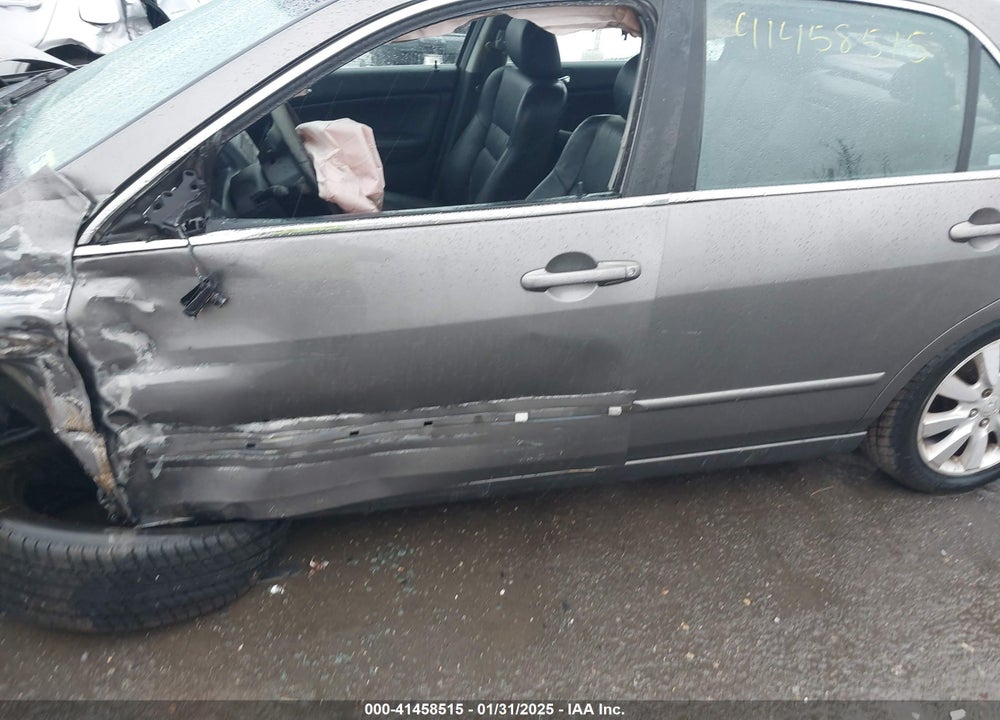 2006 HONDA ACCORD 3.0 EX VIN: 1HGCM66576A072521