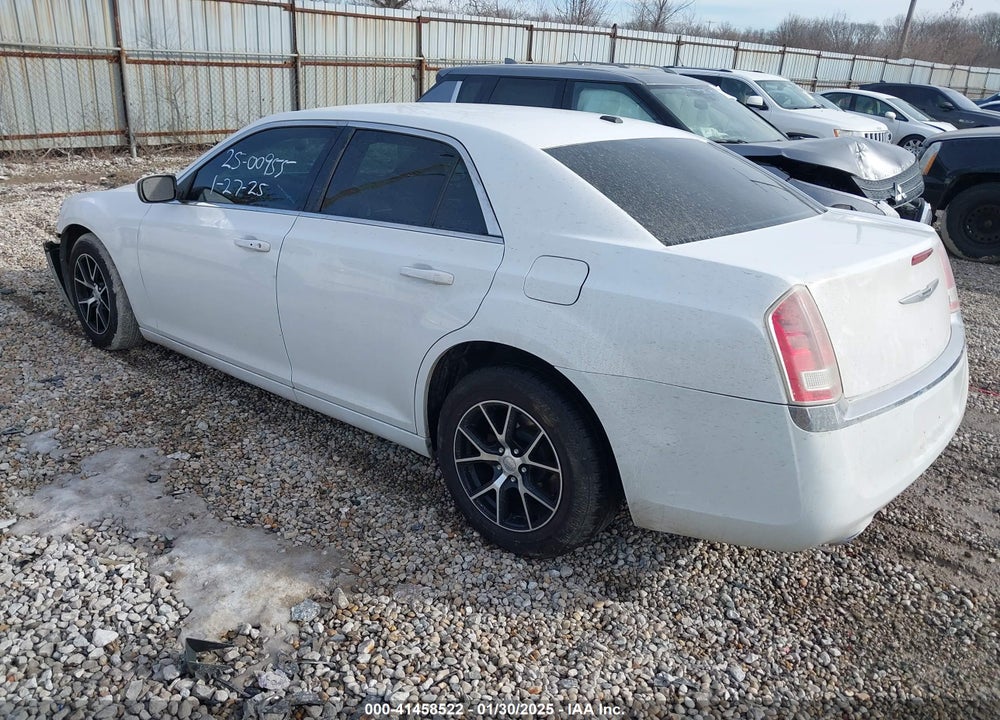 2012 CHRYSLER 300 VIN: 2C3CCAAG5CH104784