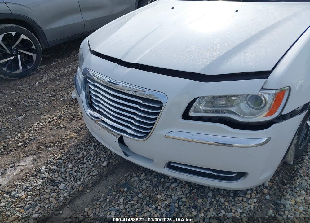 2012 CHRYSLER 300 VIN: 2C3CCAAG5CH104784