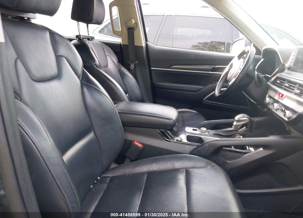 2021 KIA TELLURIDE LX VIN: 5XYP24HCXMG189318