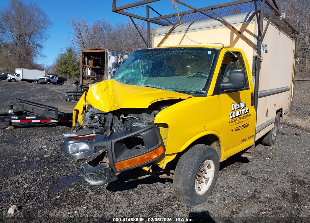 2008 GMC SAVANA CUTAWAY VIN: 1GDGG31C981907268
