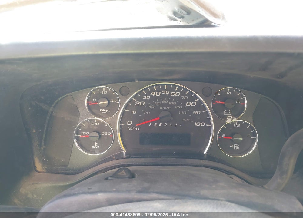 2008 GMC SAVANA CUTAWAY VIN: 1GDGG31C981907268