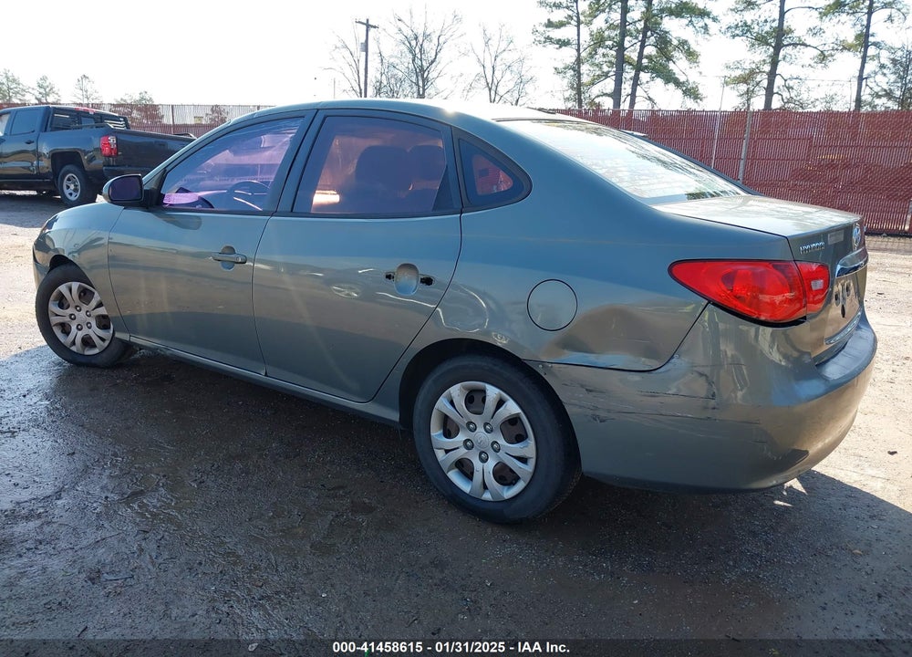 2010 HYUNDAI ELANTRA VIN: KMHDU4AD5AU106674