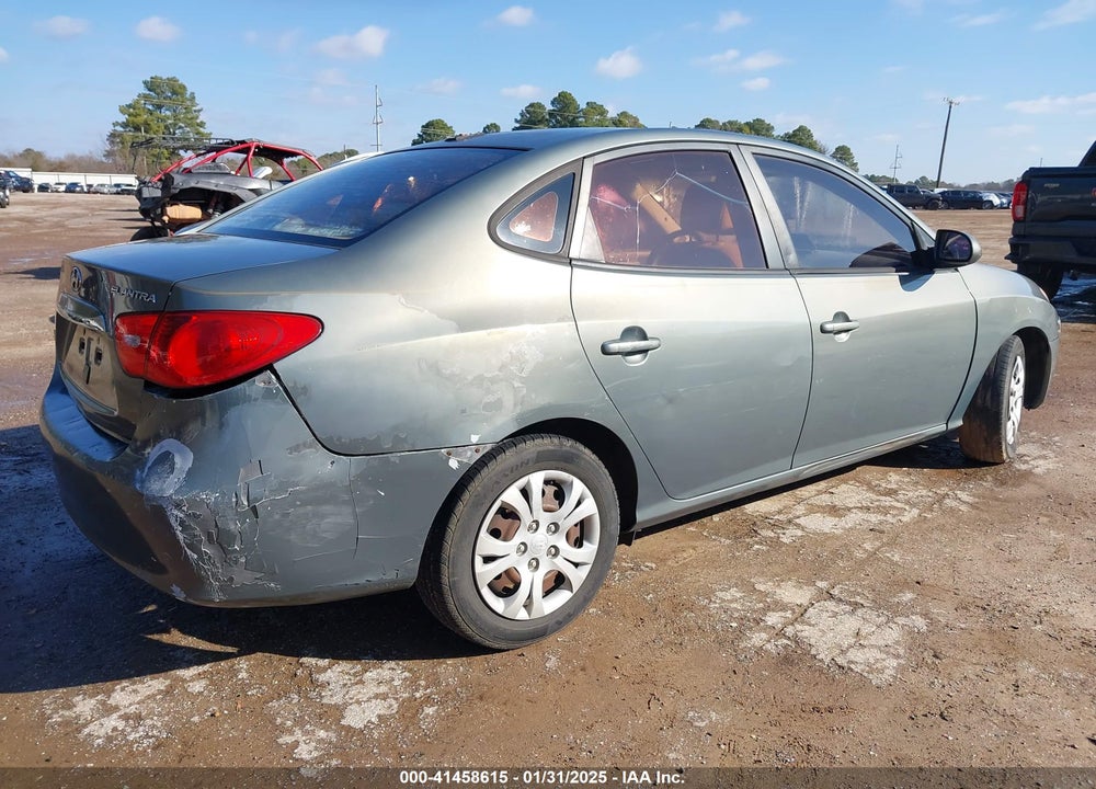 2010 HYUNDAI ELANTRA VIN: KMHDU4AD5AU106674