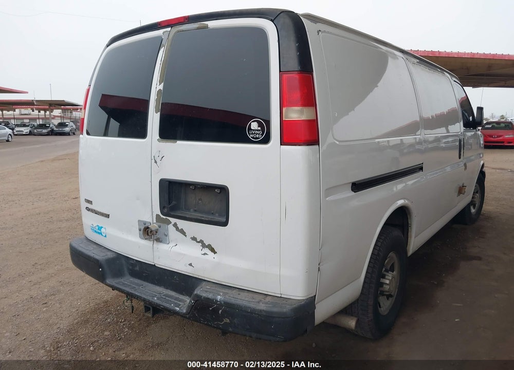 2011 CHEVROLET EXPRESS 2500 WORK VAN VIN: 1GCWGFCA5B1105093