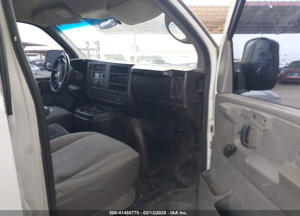 2011 CHEVROLET EXPRESS 2500 WORK VAN VIN: 1GCWGFCA5B1105093