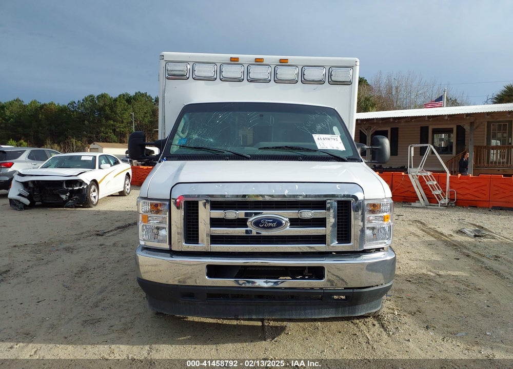 2019 FORD E-450 CUTAWAY VIN: 1FDXE4FS4KDC36112