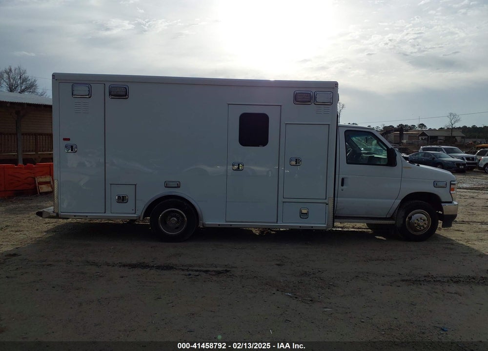 2019 FORD E-450 CUTAWAY VIN: 1FDXE4FS4KDC36112