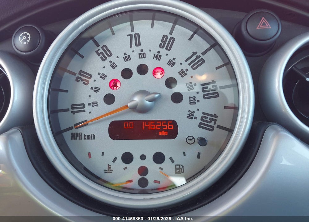 2005 MINI COOPER S VIN: WMWRE33405TD93013