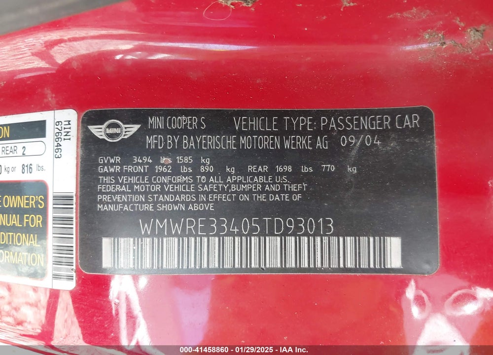 2005 MINI COOPER S VIN: WMWRE33405TD93013